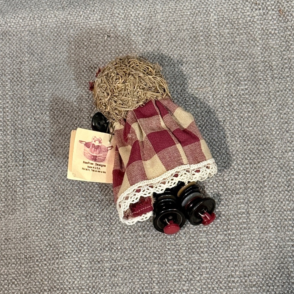 NeePree Designs Baby Molly Dolly Primitive Button Shelf Sitter Burgundy Gingham - Picture 3 of 5